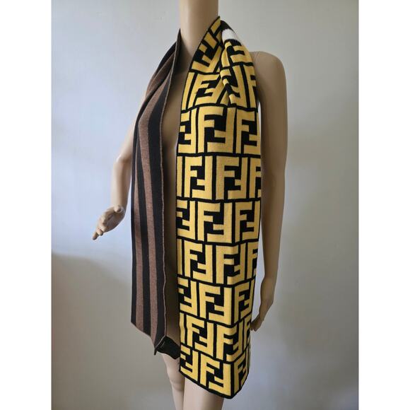 Fendi yellow brown FF Logo Printed Wool reversible scarf - Picture 5 of 10
